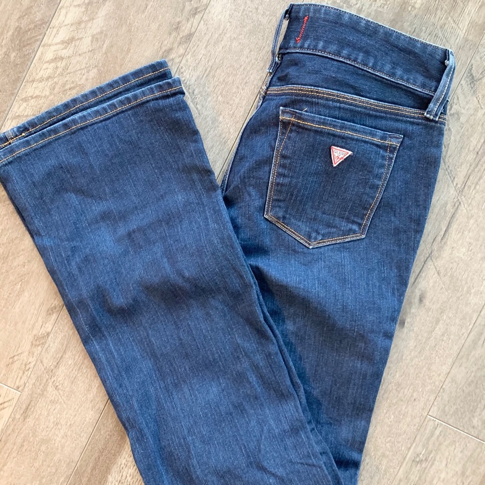 Women’s Guess jeans